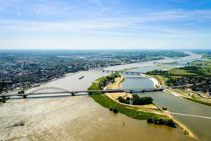 Aanleg nevengeul rivier de Waal